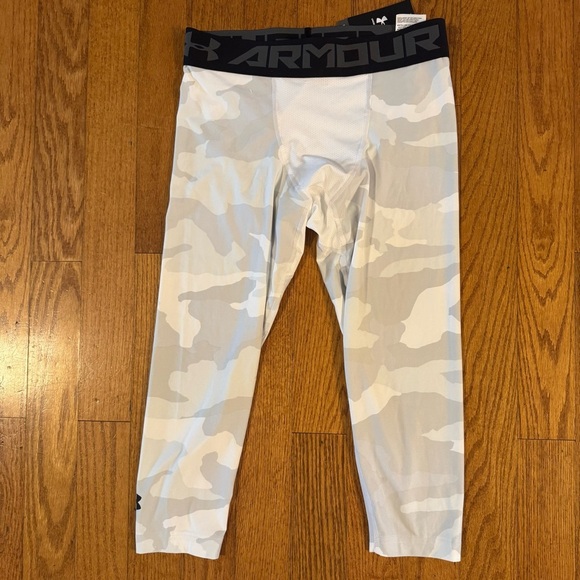 NWT Under Armour White Camo Compression Pants Men’s size L - Picture 1 of 6